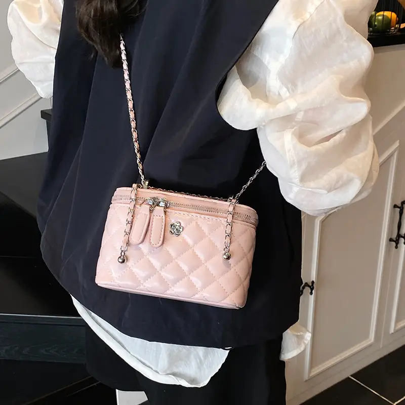 Silver Quilted Chain Shoulder Bag for Women 2026