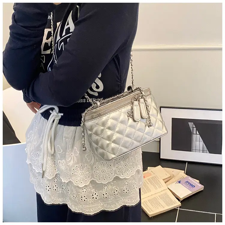 Silver Quilted Chain Shoulder Bag for Women 2026 — feature 24