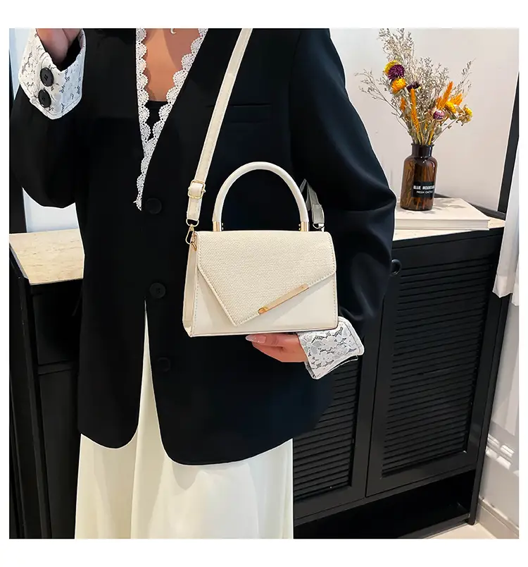 2025 Summer Commuter Crossbody Handbag for Women — feature 11