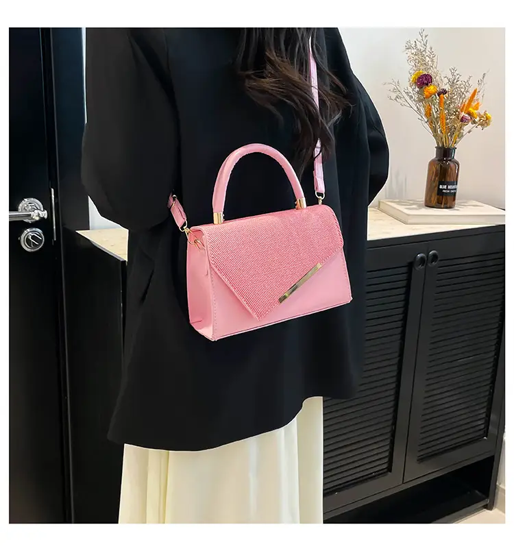 2025 Summer Commuter Crossbody Handbag for Women — feature 12