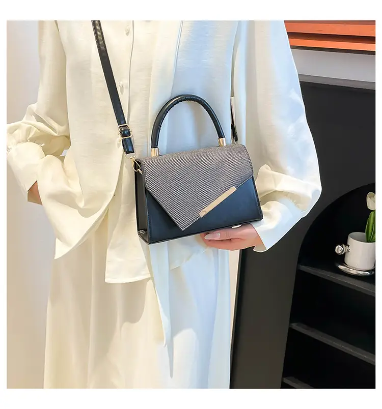 2025 Summer Commuter Crossbody Handbag for Women — feature 16