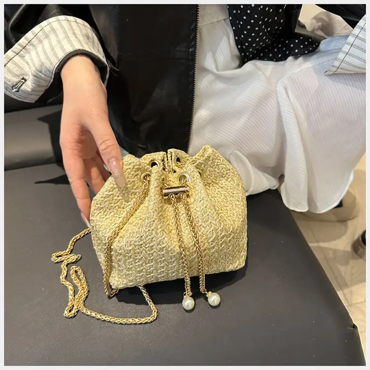 Golden Straw Drawstring Chain Bucket Bag for Women — feature 18
