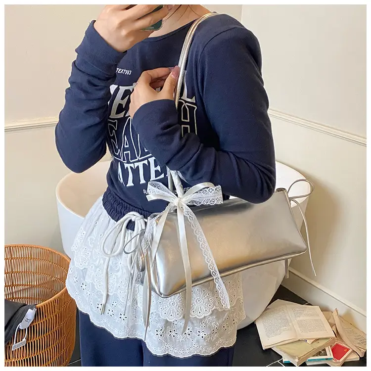 Silver Glitter Shoulder Bag for Women 2026 — feature 10