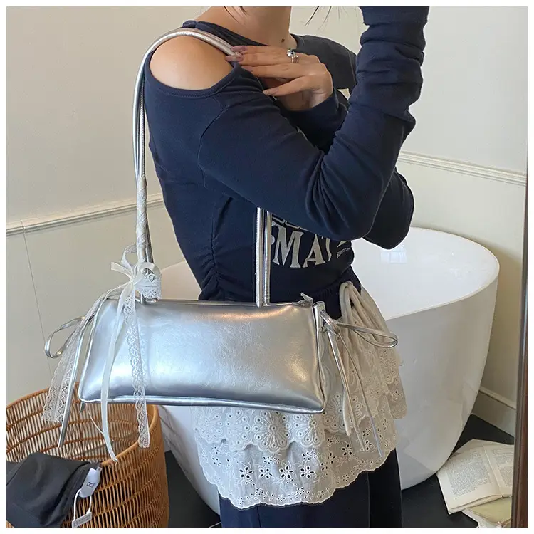 Silver Glitter Shoulder Bag for Women 2026 — feature 11