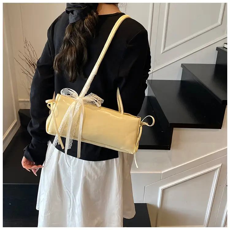 Silver Glitter Shoulder Bag for Women 2026 — feature 17