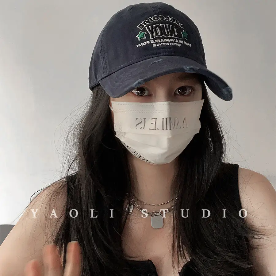 Women Face-Slimming Sunshade Cap with Embroidered Design - Image 10