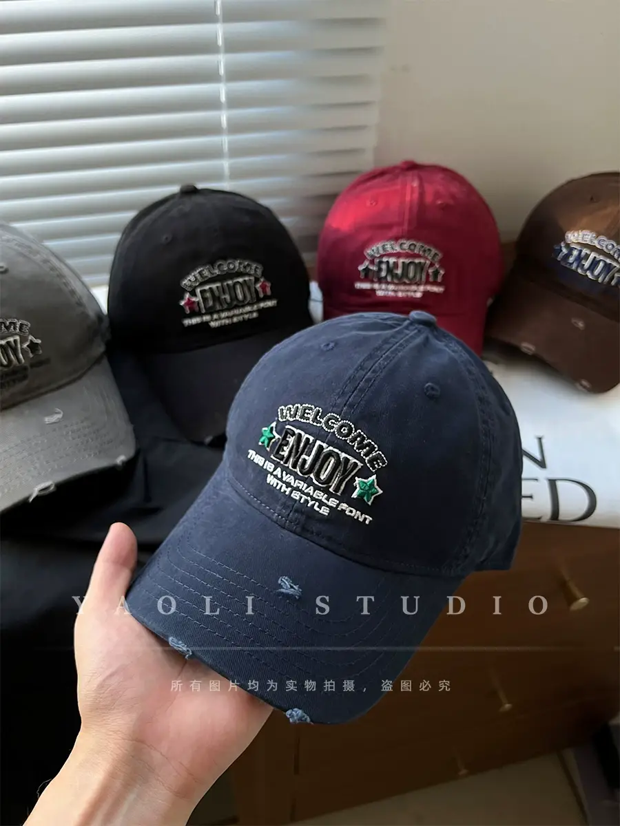 Women Face-Slimming Sunshade Cap with Embroidered Design — feature 1