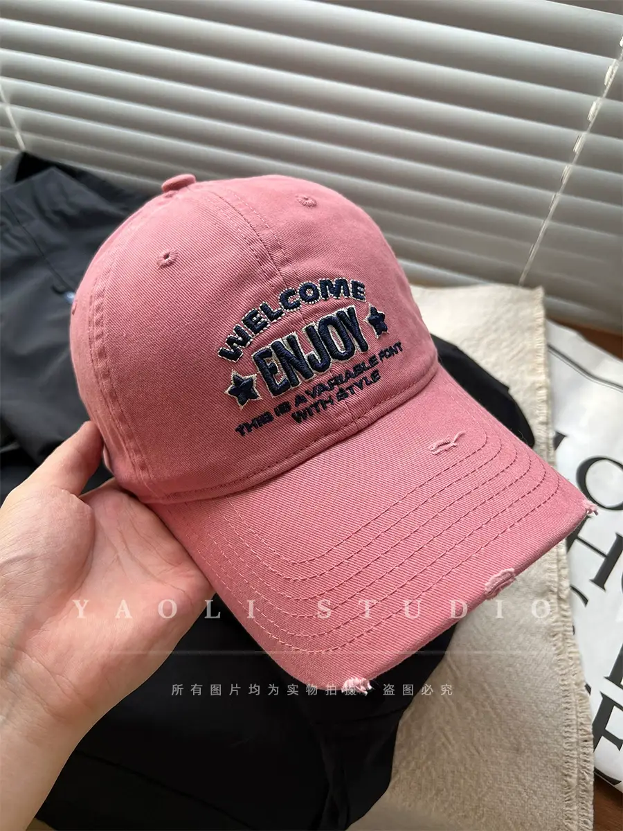 Women Face-Slimming Sunshade Cap with Embroidered Design — feature 16