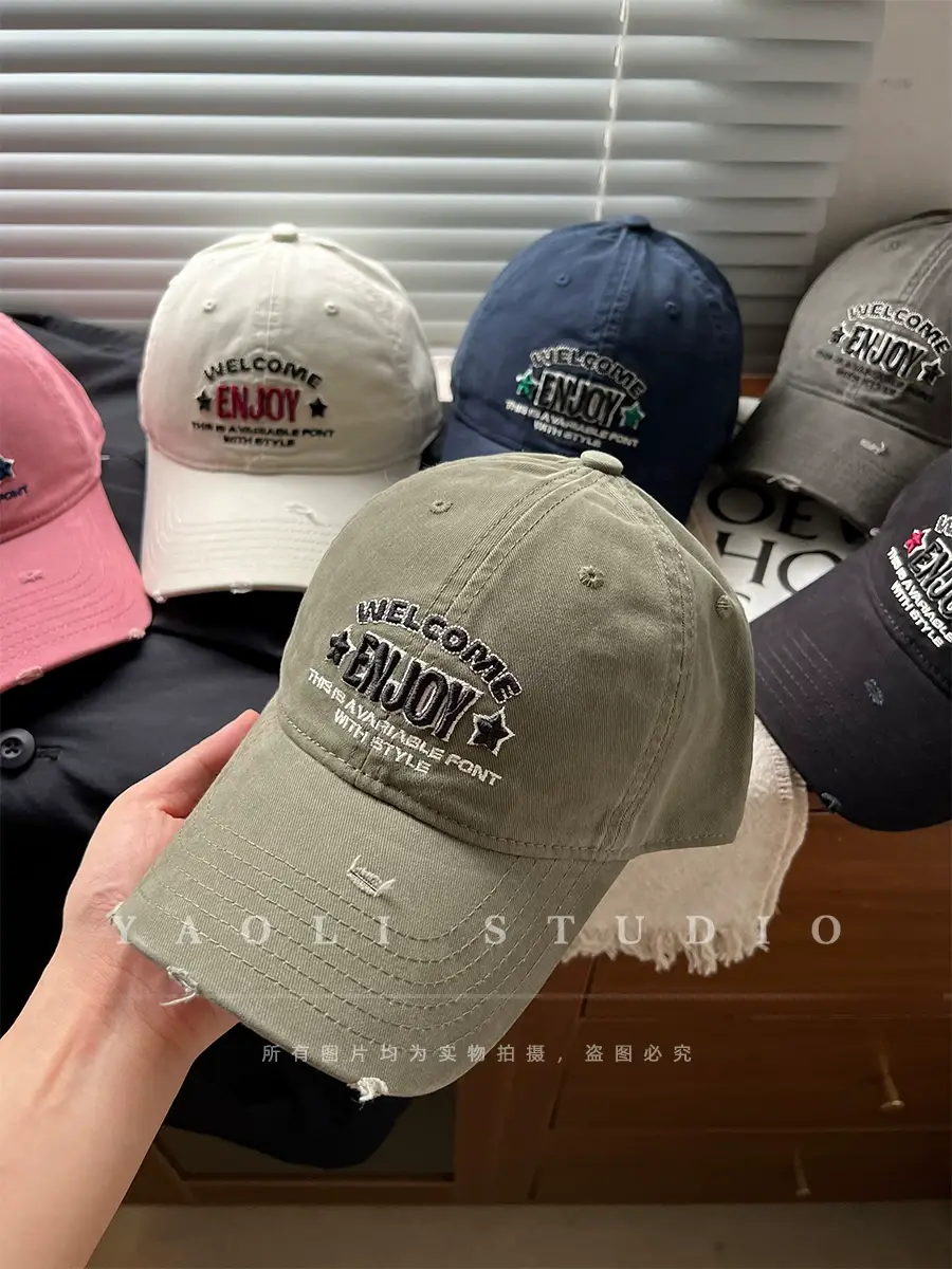 Women Face-Slimming Sunshade Cap with Embroidered Design — feature 3