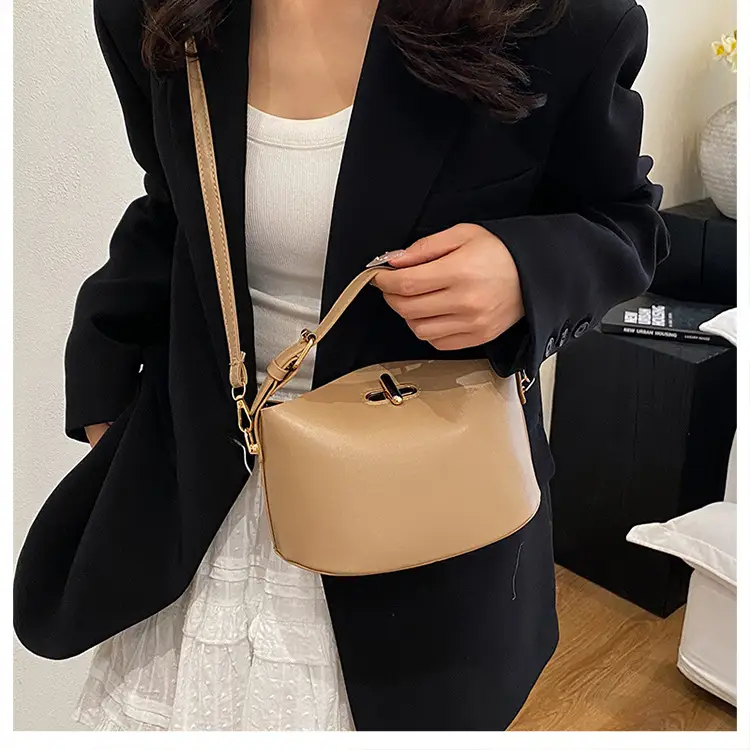 Beige Lock Single Shoulder Crossbody Bag for Women — feature 11