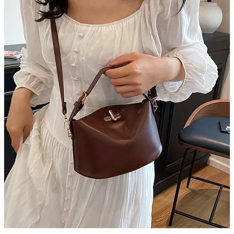Beige Lock Single Shoulder Crossbody Bag for Women — feature 16