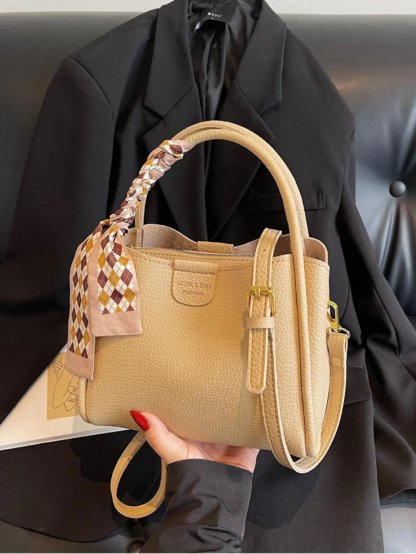 Women's Crossbody Bag Beige Lace Shoulder Crossbody Commuter Bag
