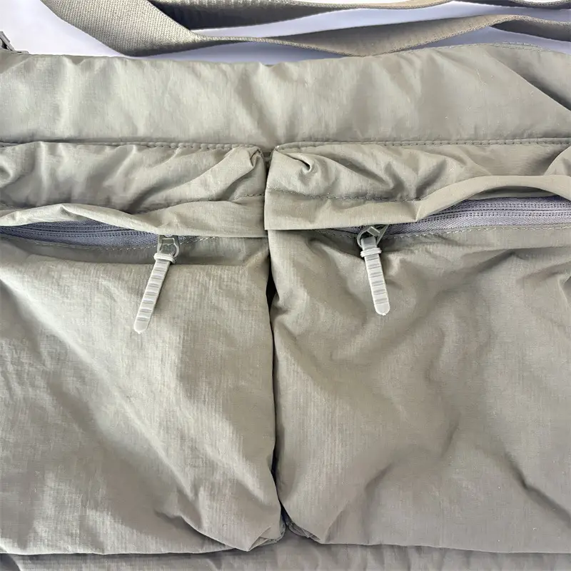 New Casual Shoulder Bag for Men Women Large Capacity Nylon — feature 33