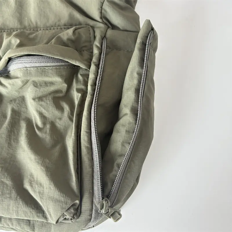 New Casual Shoulder Bag for Men Women Large Capacity Nylon — feature 34