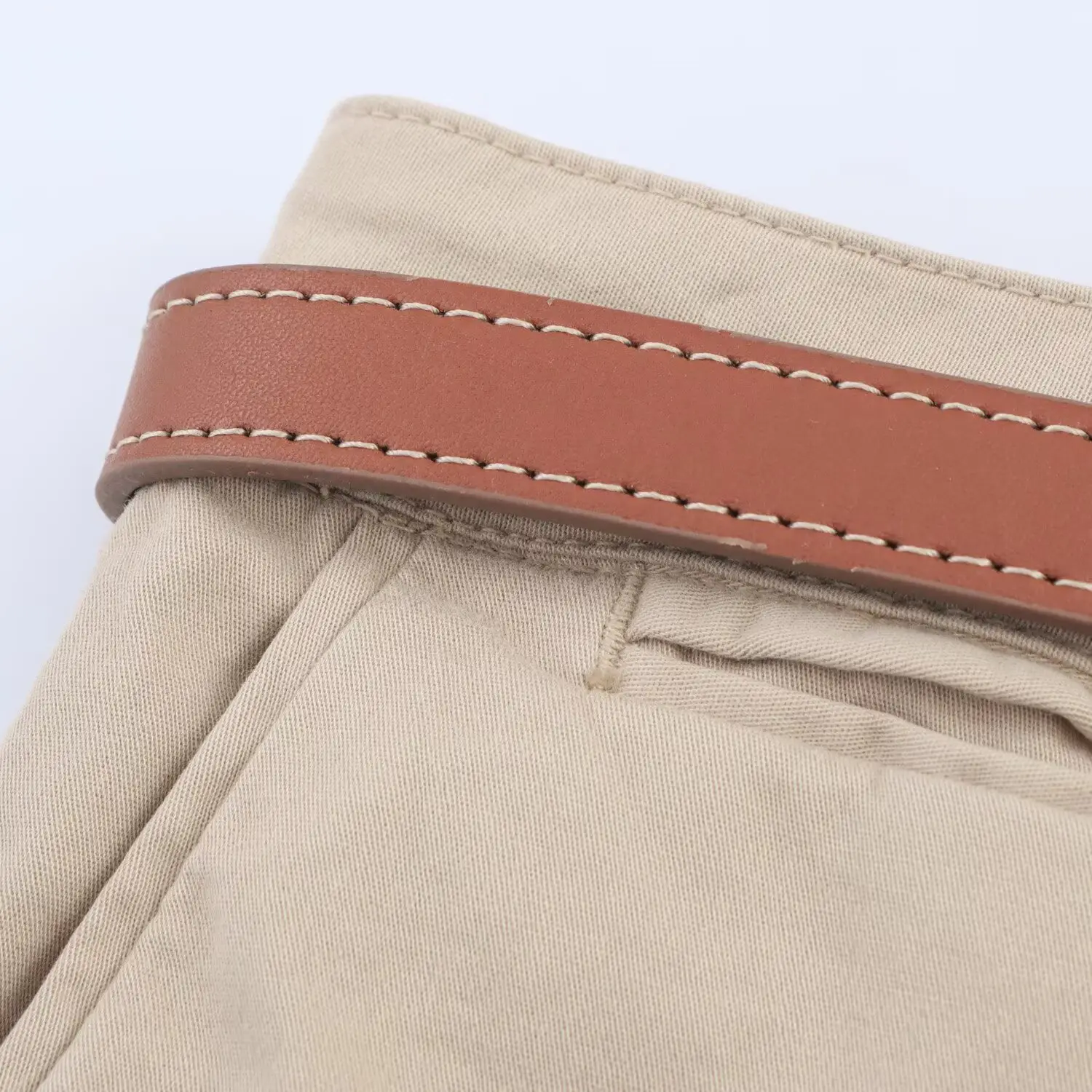 Women's White Belt Casual Shorts with Belt — feature 9