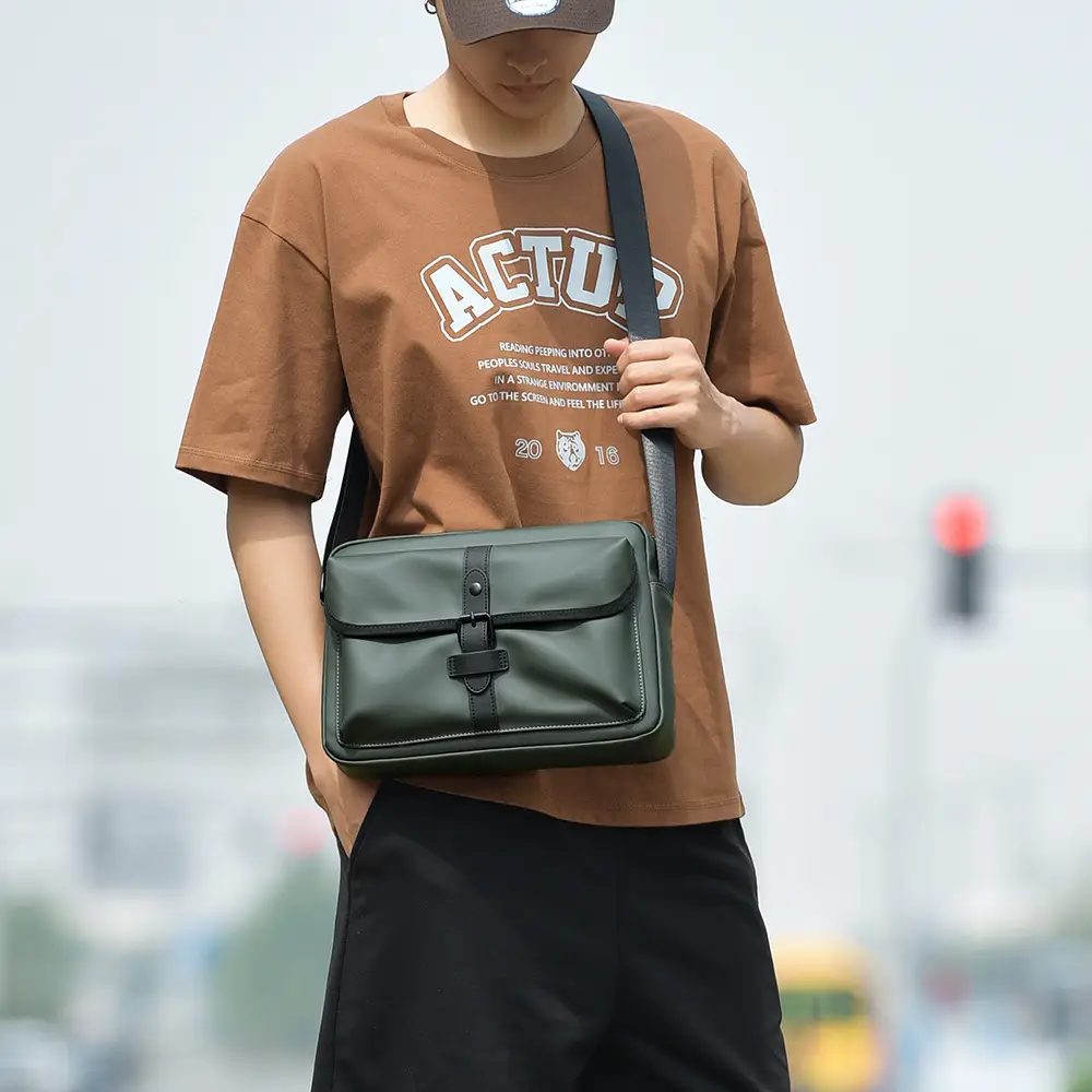 Japanese Style Leather Shoulder Bag Large Capacity Men - Image 6