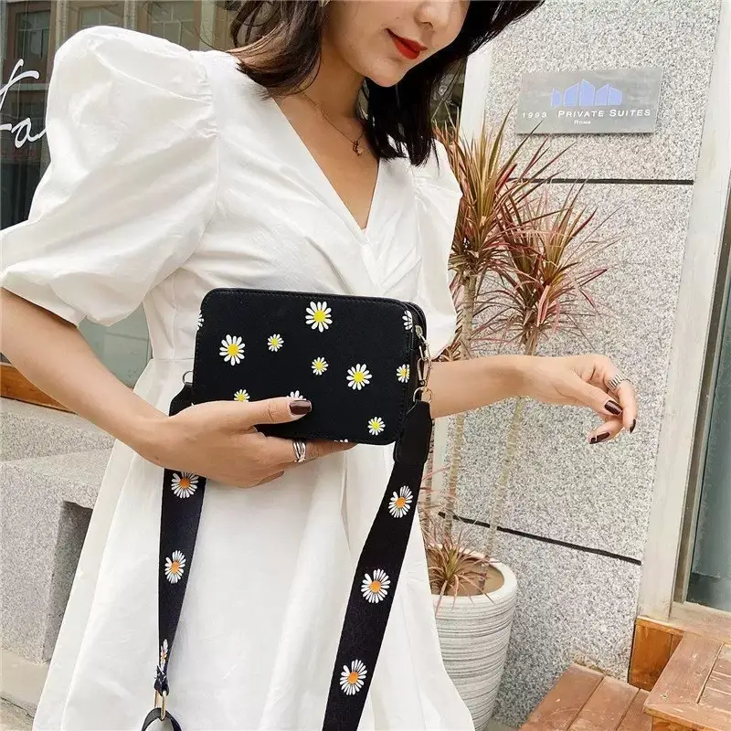 Daisy Crossbody Bag for Women Small Square Leather Bag - Image 7