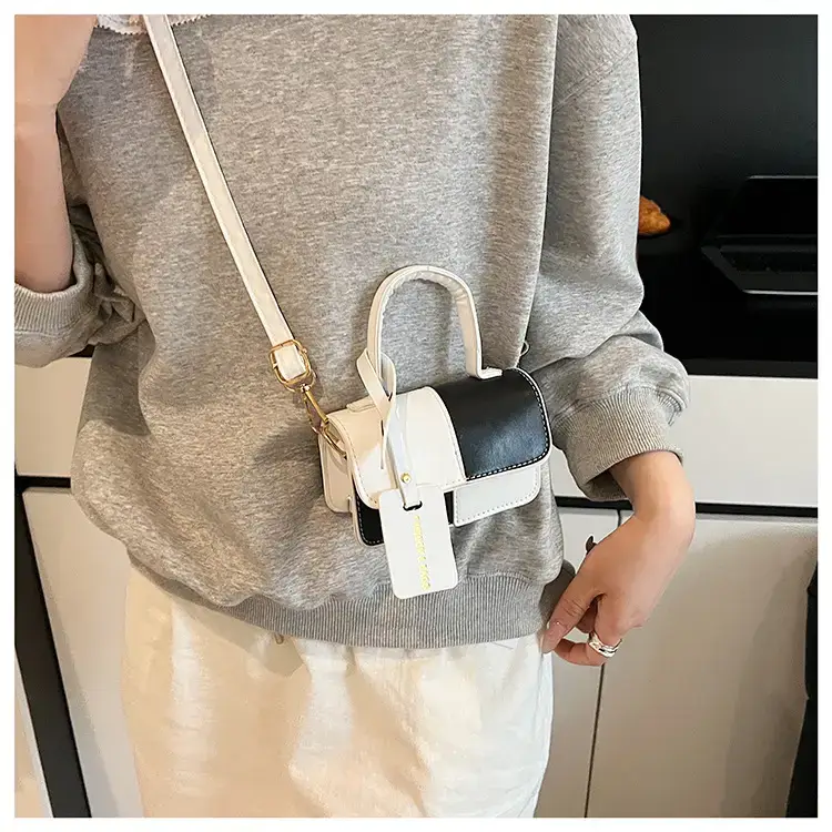 White Black Patchwork Shoulder Crossbody Bag 2026 — feature 7