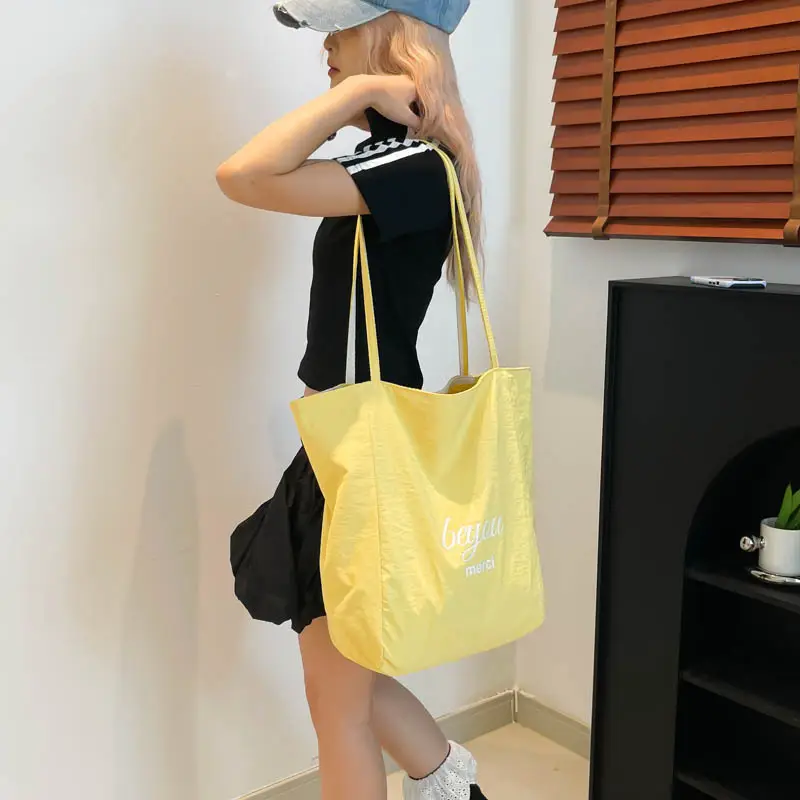 Women Red Striped Canvas Commuting Bag Large Capacity - Image 7