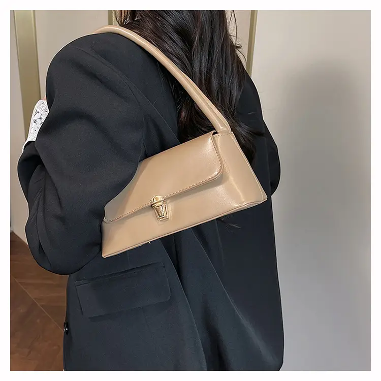 New Women's Baguette Shoulder Bag Tan 2025 — feature 11