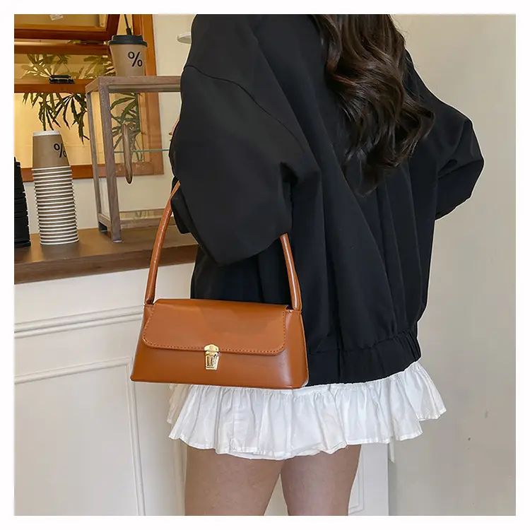 New Women's Baguette Shoulder Bag Tan 2025 — feature 17