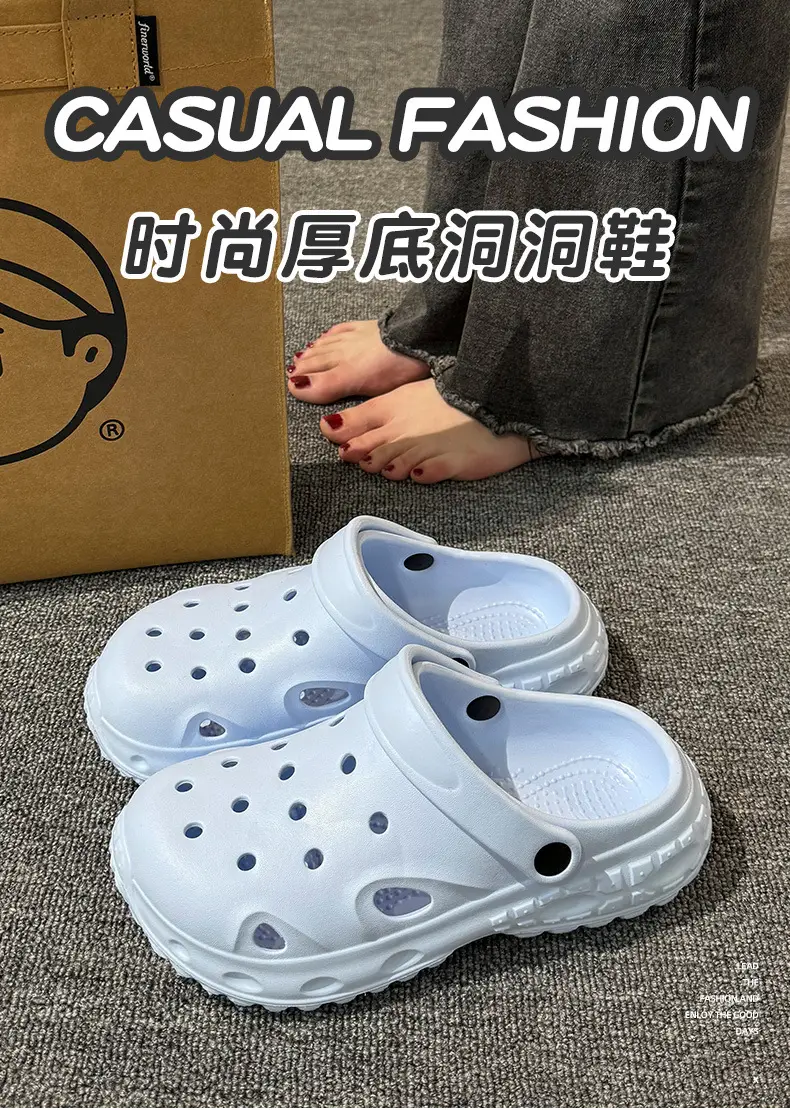 Black Croc Sandals for Men Women Summer 2025 — feature 6