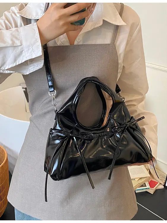 Red Korean Niche Wrist Bag for Women 2025 - Image 8