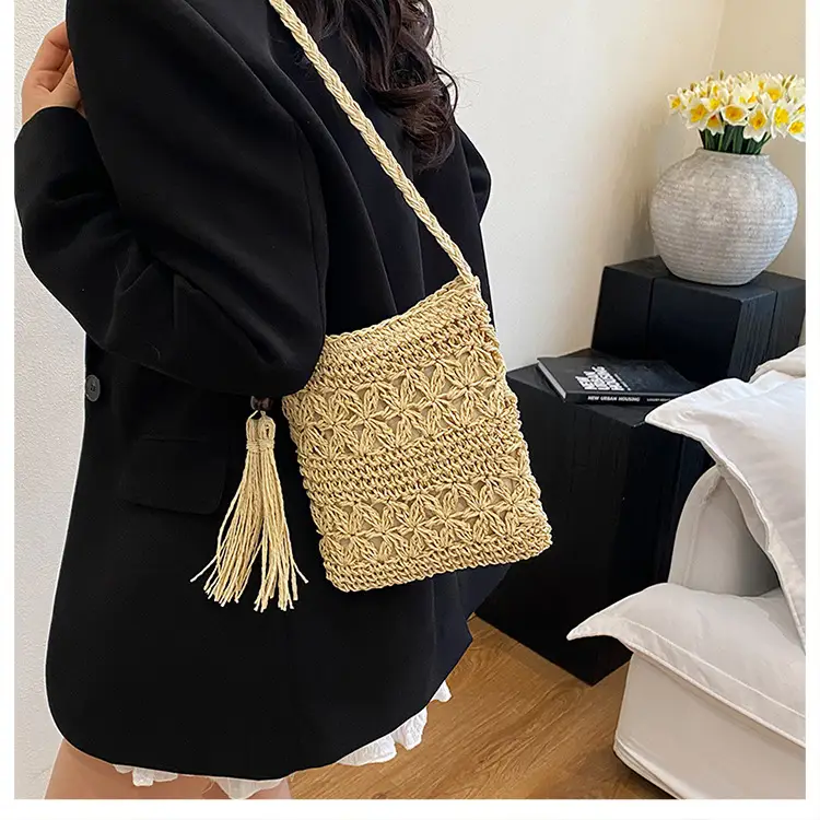 Woven Tassel Bag for Women Beach Travel Crossbody — feature 14