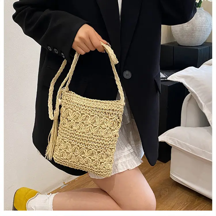 Woven Tassel Bag for Women Beach Travel Crossbody — feature 16