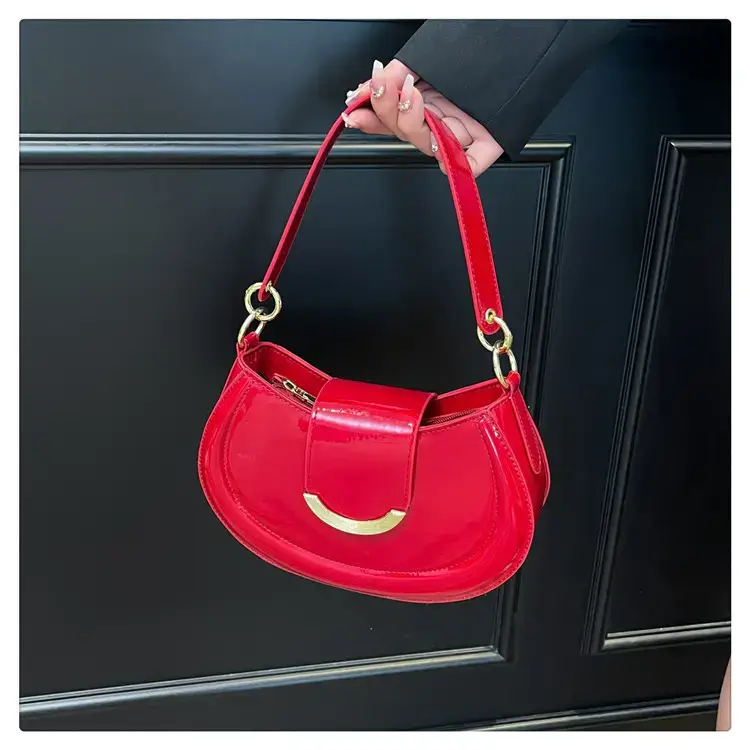 Red Korean Style Shoulder Bag for Women 2025 — feature 19