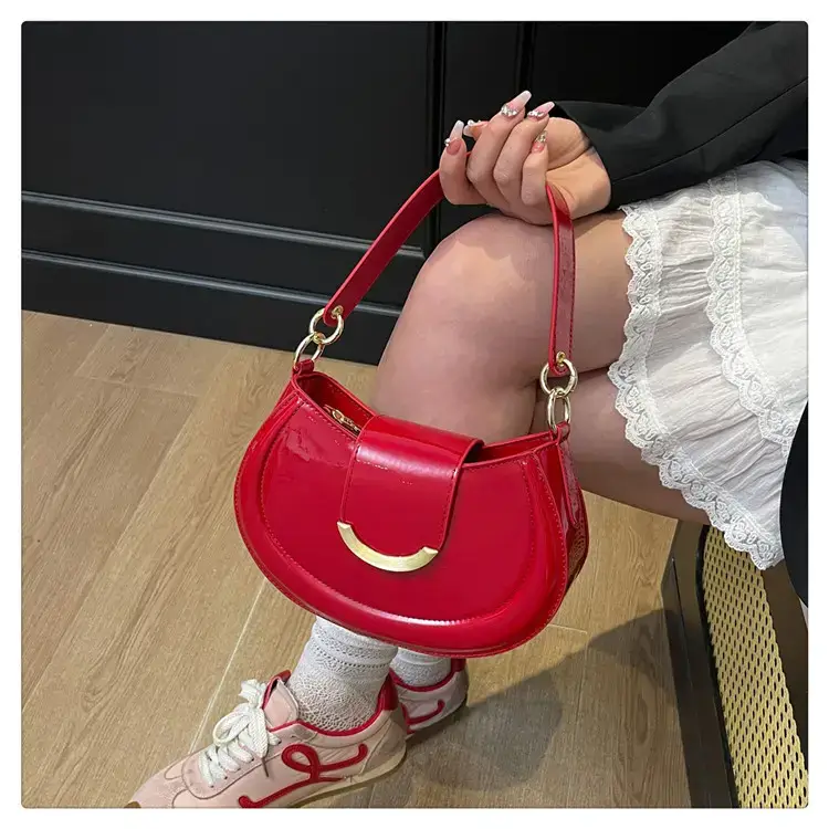 Red Korean Style Shoulder Bag for Women 2025 — feature 21