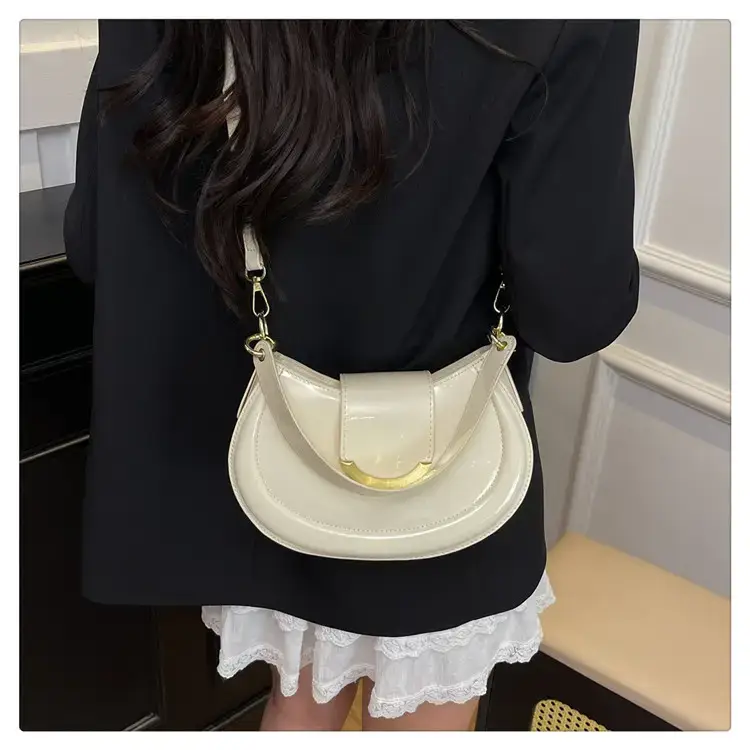 Red Korean Style Shoulder Bag for Women 2025 — feature 25