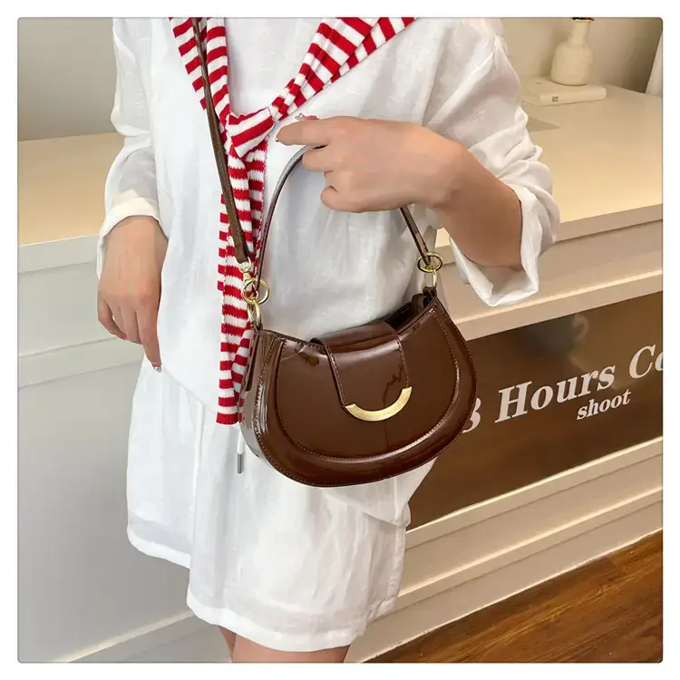 Red Korean Style Shoulder Bag for Women 2025 — feature 28