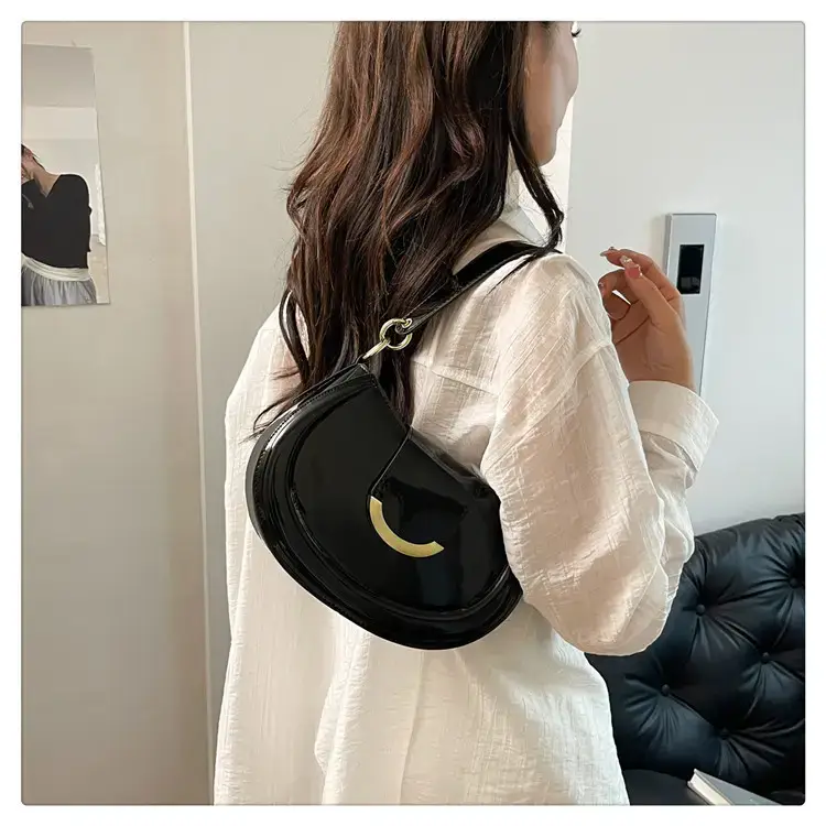 Red Korean Style Shoulder Bag for Women 2025 — feature 33