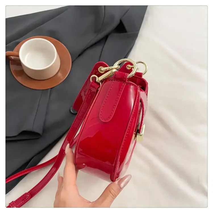 Red Korean Style Shoulder Bag for Women 2025 — feature 42