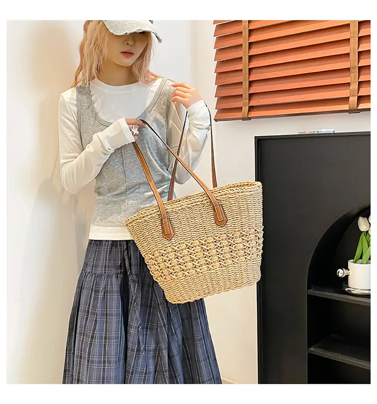 Women Straw Beach Bag Large Capacity Leather Handle — feature 14