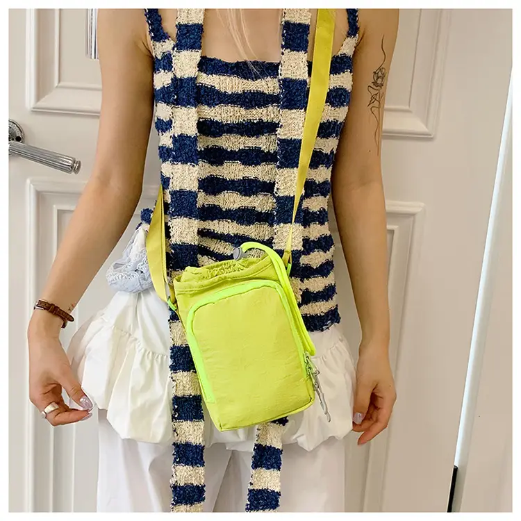 Trendy Crossbody Phone Bag for Students Women — feature 22