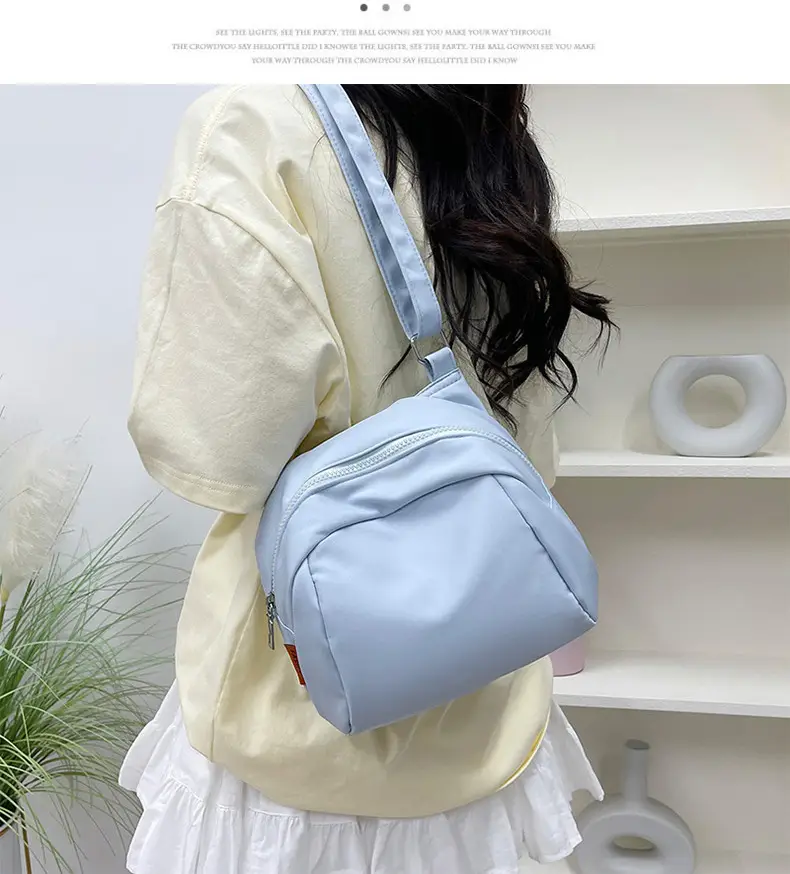 Light Blue Nylon Shoulder Bag Large Capacity Messenger Bag — feature 42