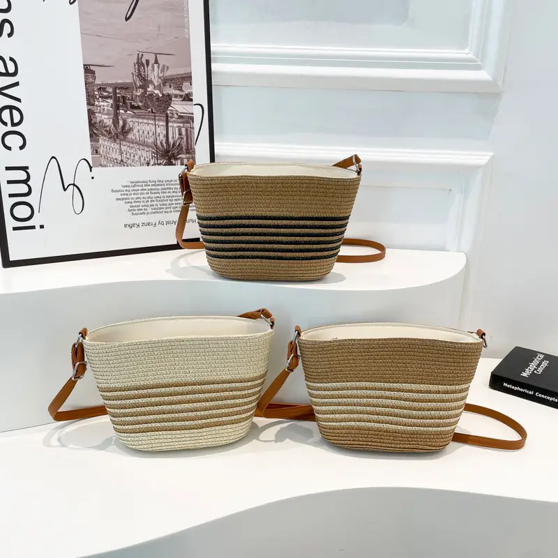 Women Straw Woven Bucket Bag Large Capacity One Shoulder - Image 7