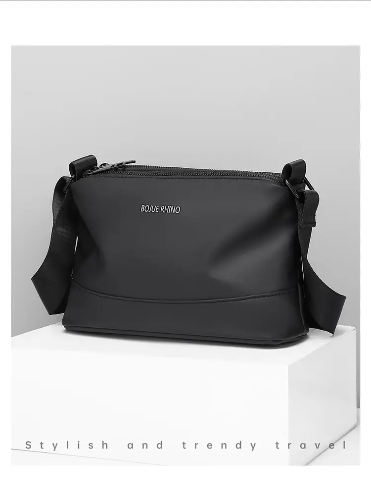 Men's Black Shoulder Bag with Water-Repellent Leather Membrane — feature 4