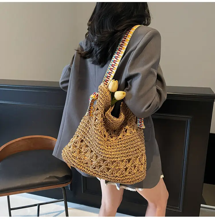 Vintage Beach Woven Straw Bag Large Capacity Shoulder Bag — feature 10