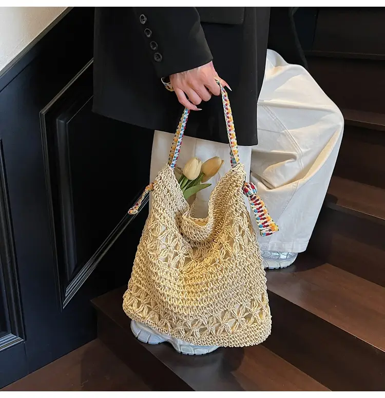Vintage Beach Woven Straw Bag Large Capacity Shoulder Bag — feature 30