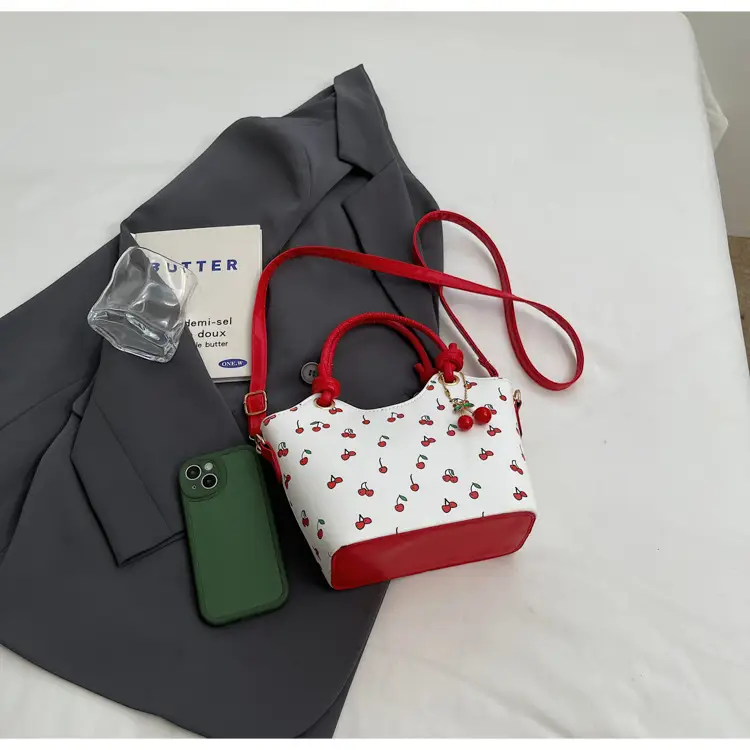 Cherry Print Crossbody Bag Red Handle 2025 — feature 10