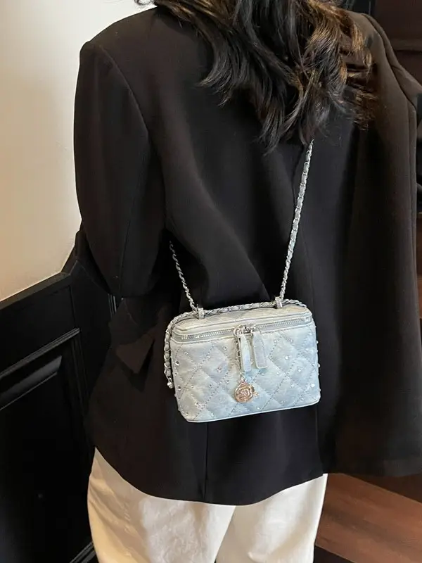 Chanel-Style Quilted Chain Shoulder Bag for Women 2026 - Image 10