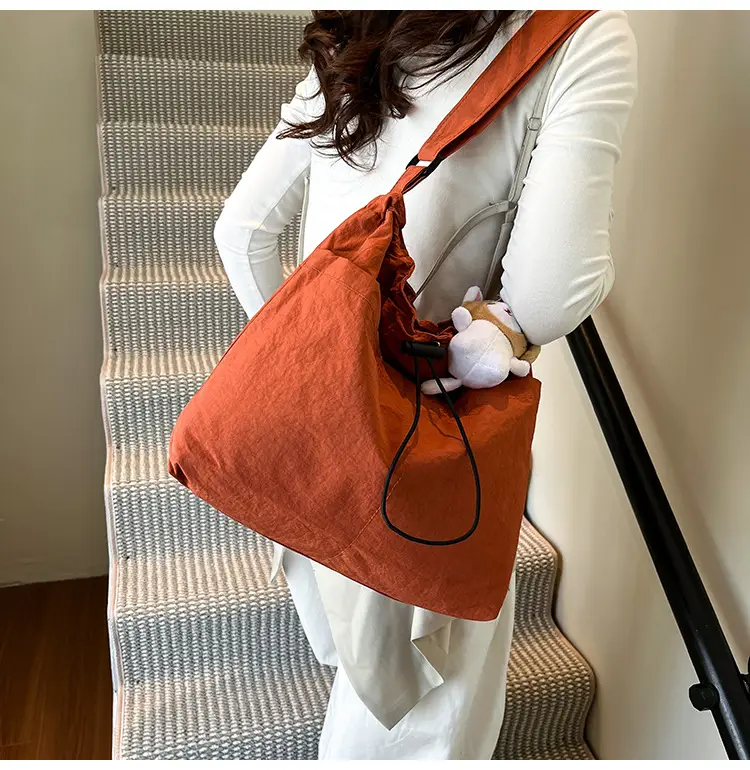 Women's Beige Drawstring Shoulder Bag with Cute Bear Earring — feature 26