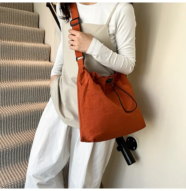 Women's Beige Drawstring Shoulder Bag with Cute Bear Earring — feature 27