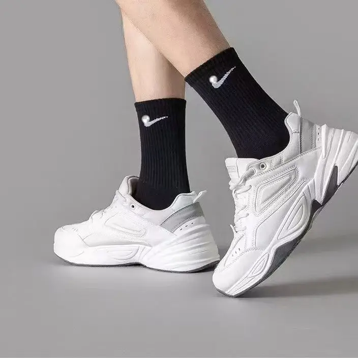 Wholesale Soviet Nike West Hook Socks for Men and Women, Casual and Versatile Long-Tube Student Sports Running — feature 3