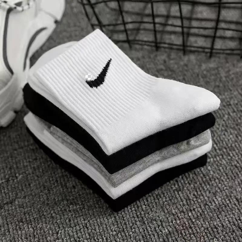 Wholesale Soviet Nike West Hook Socks for Men and Women, Casual and Versatile Long-Tube Student Sports Running — feature 5