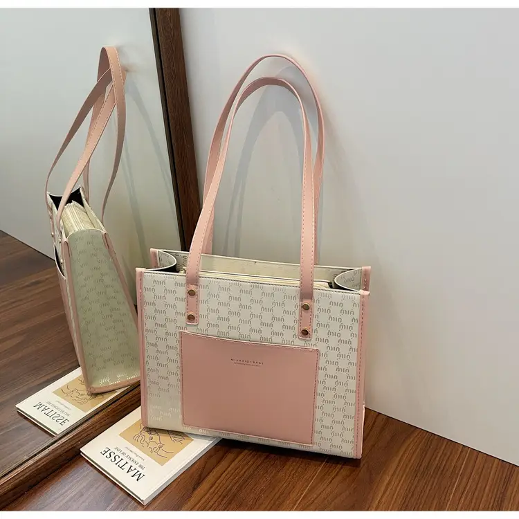 2025 New Summer Elegant Brown Tote Bag Large Capacity
