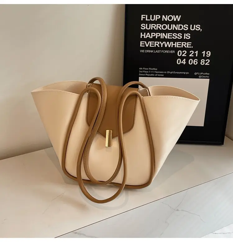 Brown Crossbody Shoulder Bag for Women with Gold Clasp — feature 19